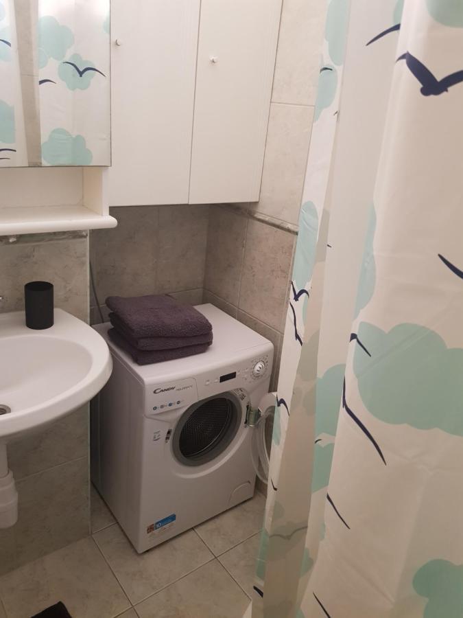 Positivo Appartement Zagreb Buitenkant foto
